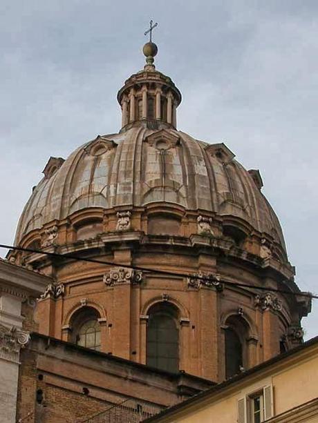 Le nostre straordinarie cupole. Perché non le illuminiamo? Perché non valorizziamo uno skyline unico?