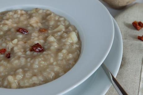 Zuppa d'orzo e cavolfiore 