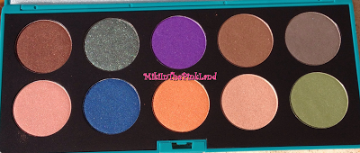 MakeupDelight Palette by Neve Cosmetics, swatches e primissime impressioni.