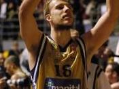 Basket Adecco Gold. Manital Torino contro l’Aquila Trento. 82-67