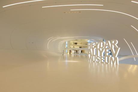 Museo a Baku, Heydar Aliyev Museum by Bernardo Ricci Armani