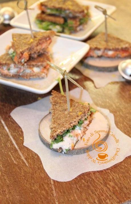 MINI SANDWICH AL SALMONE (26)+