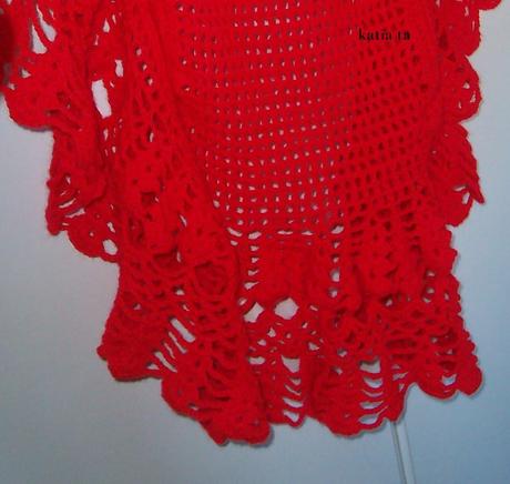 coprispalle romantico e festaiolo a crochet