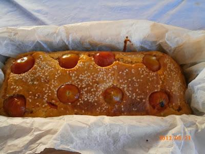 Plum Cake con Pomodori  e Feta