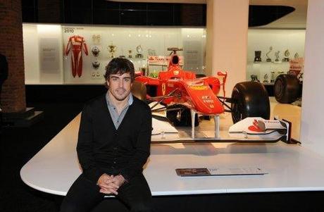 Trofei, monoposto, caschi: la collezione di Fernando Alonso per la prima volta in mostra a Madrid