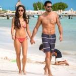 Jesse Metcalfe e Cara Santana, fisici scultori sulla spiaggia