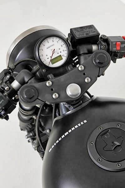 Kawasaki Zephyr 750 by Wrenchmonkees