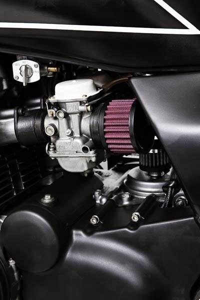 Kawasaki Zephyr 750 by Wrenchmonkees