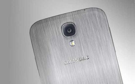 Galaxy S5 finalmente basta Plastica arriva il metallo