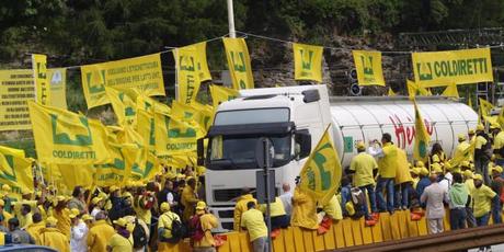 Brennero, protesta contro il falso “made in Italy”