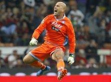 Ormai è sicuro: Reina lascia il Napoli, ecco perché 