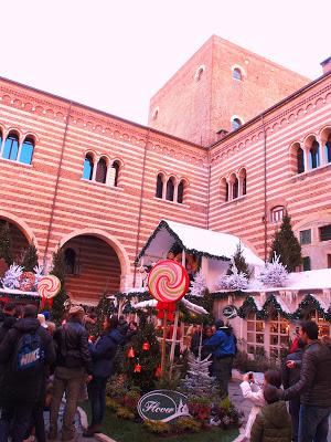 Mercatini di Natale e belle architetture...un giorno a Verona...