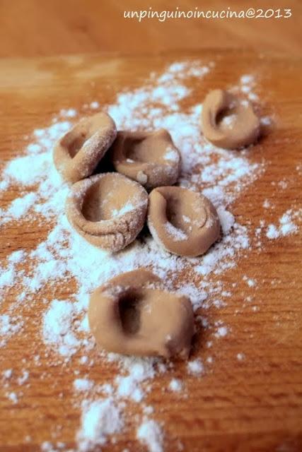 Gnocchetti di castagne con salvia, pecorino e speck