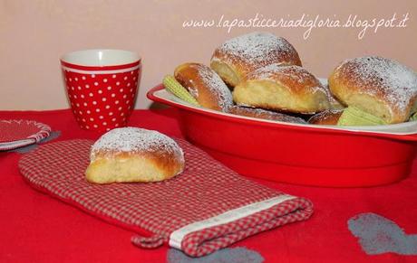 Buchteln...morbide brioches per la colazione.