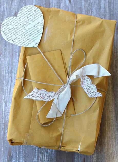 QUADRETTI HANDMADE e GESTI D'AFFETTO