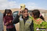 Beppe Convertini Testimonial per Terre Des Hommes della Missione umanitaria in un campo profughi