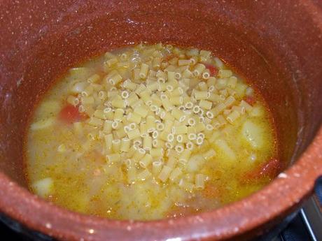 pasta patate e provolone