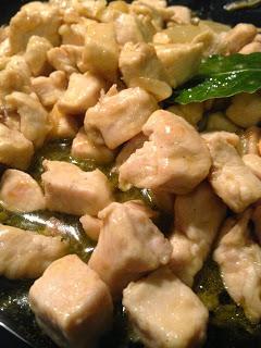 PETTO DI POLLO AL MARSALA