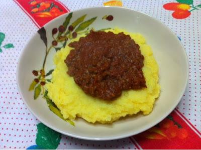 Polenta al sugo con carne macinata