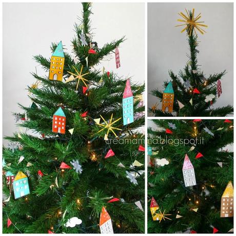 Un albero di Natale con le casette... o le casette sull'albero?