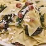 Ricette di primi: maltagliati con spinaci e ricotta salata