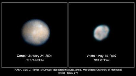 Vesta e Cerere ripresi dal telescopio spaziale Hubble