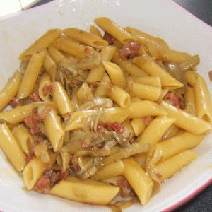 Penne carciofi e salsiccia*