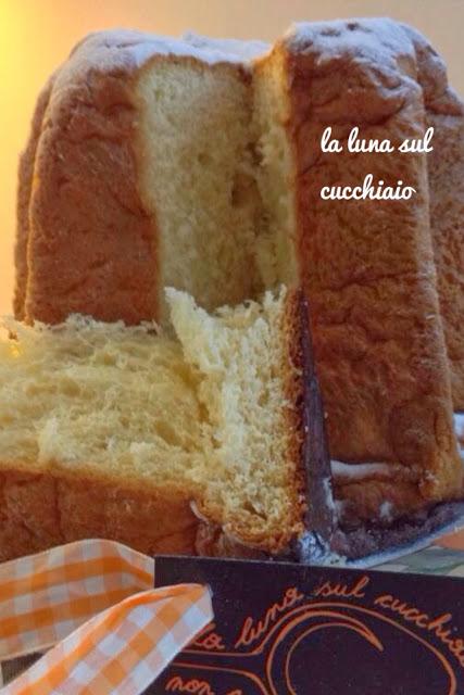 PANDORO CON LIEVITO MADRE