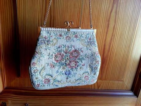 Daddy's DIY - How to renew a vintage bag