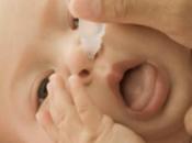 Lavaggio nasale contro muco neonati
