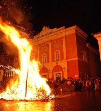 eventi-ed-appuntamenti-folkloristici-a-norcia.jpg