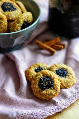 biscotti alle mandorle e fiocchi d'avena