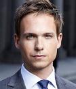 Patrick J. Adams di Suits arriva in “Orphan Black 2”