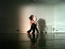 Danza Milano: 19 dicembre ore 21.30 replica spettacolo ispirato all’opera L’occhio della Pittura di Emilio Tadini per coreografia d’arte 2013