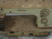 Vicino bidone rifiuti