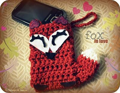 Fox in love