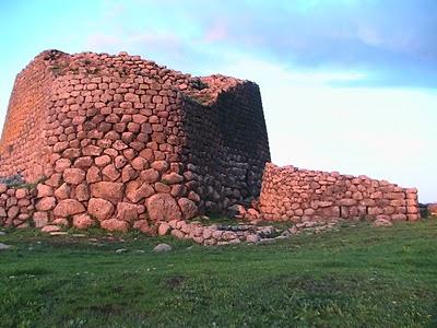 Bronze Age - Nuraghe, la spinta verso la civiltà.