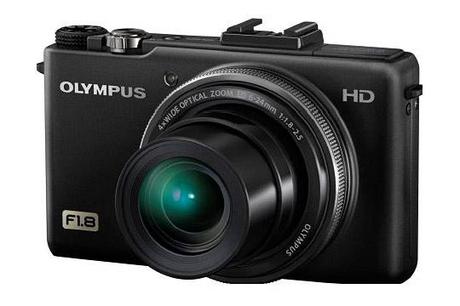 Olympus presenta la sua compatta per fotografi evoluti: la luminosissima XZ1