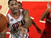 NBA: Rose ferma Miami