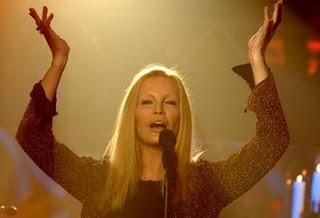 Patty Pravo Contro il Gay Pride, Lancia Unisono come Singolo Pre-Sanremo