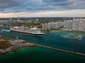 Queen Elizabeth debutta Fort Lauderdale