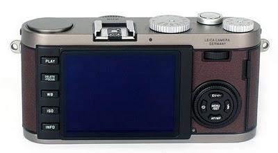 Leica X1 BMW ( really !!??! ) limited edition