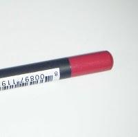 snow white lipstick - plush red pencil - NYX