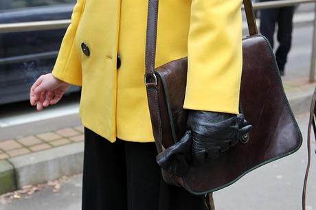 In the Street...Black and Yellow...Viale Piave, Milan