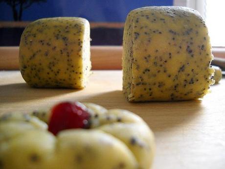 biscuits with poppy-seeds and cranberries..
