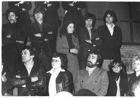 COMPONENTI_BANDA_VALLANZASCA_AL_PROCESSO_TRAPANI_AG_GIORNALISTICA_ITALIA_12_3_77 Renato Vallanzasca l’eccezione italiana di una vita dietro le sbarre (non dietro le quinte).