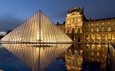 museo louvre MUSEO DEL LOUVRE E SOCIAL MEDIA: NIKO MELISSANO E LA PAGINA FACEBOOK