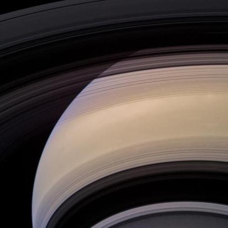 Saturn W00085328 - 32 cb3 red grn bl1 vio filters 2nd dicember