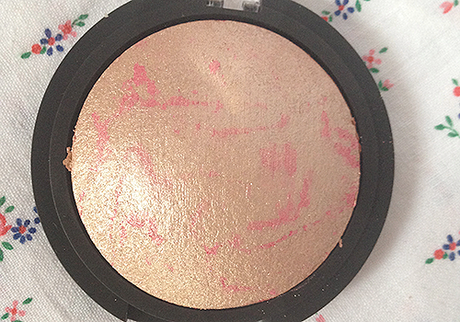 E.L.F. Studio Baked Blush in 