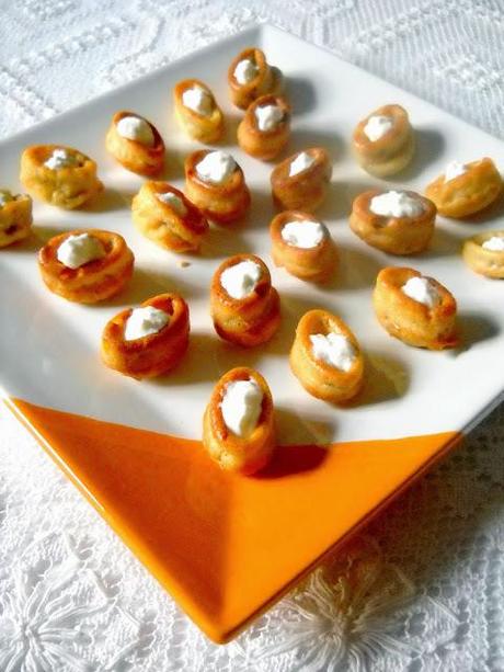 Mini savarin con cipolla